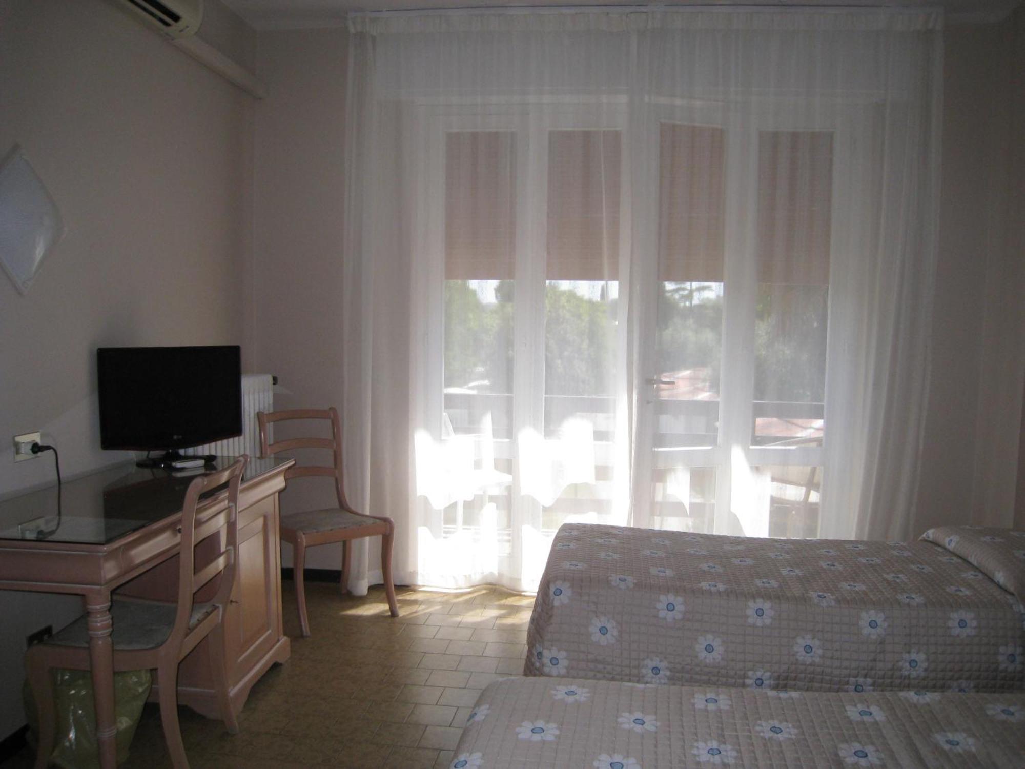 Esperia 2* Lazise