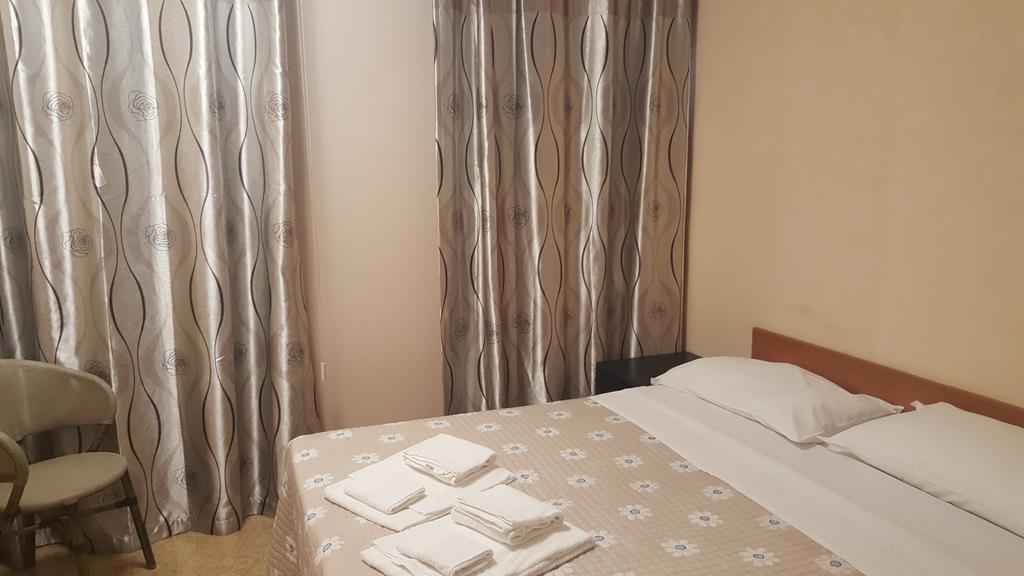 Hotel Esperia 2*